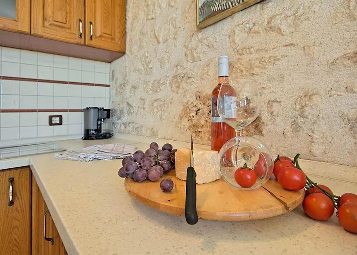 House Irma بوريتش