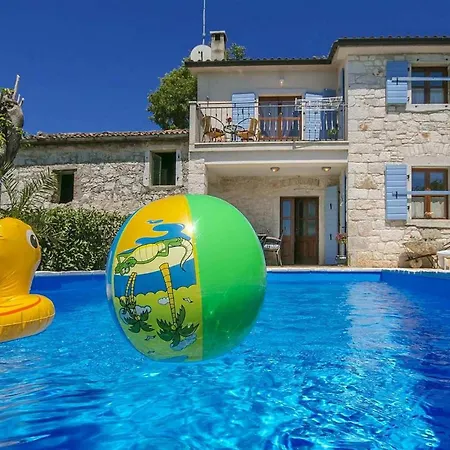 House Irma * Πόρετς