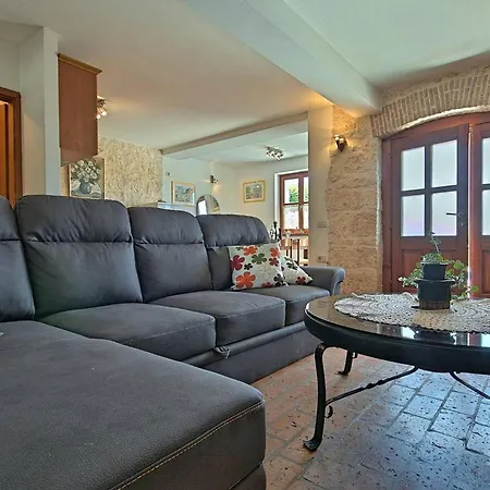Tatil Evi House Irma